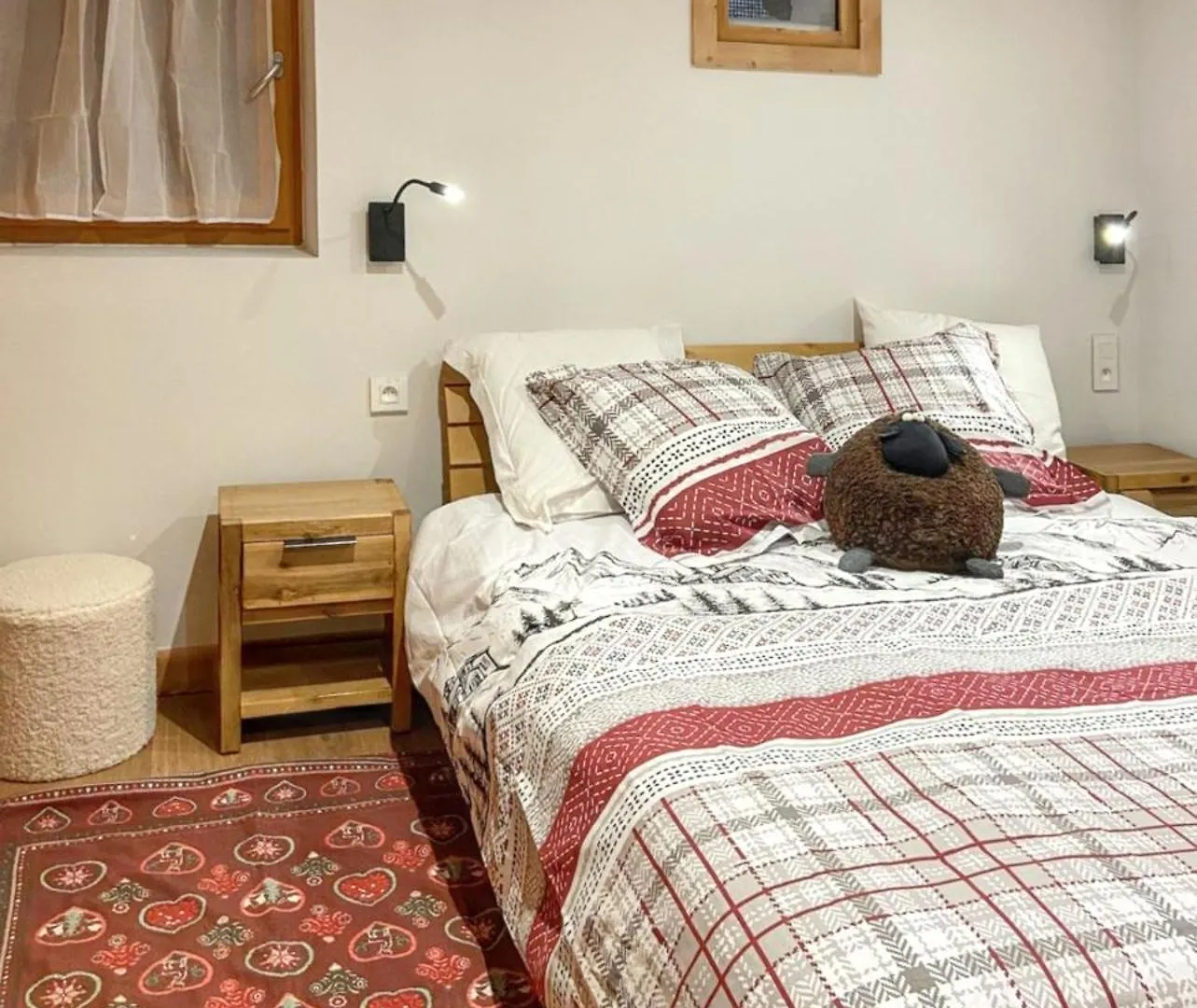Chalet Chaleureux A Champagny-En-Vanoise Avec Jacuzzi La Plagne